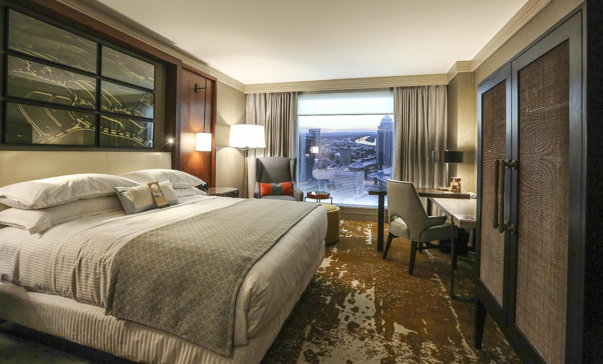 Deluxe King Room