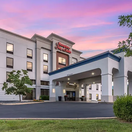 Hampton Inn & Suites Louisville East-3